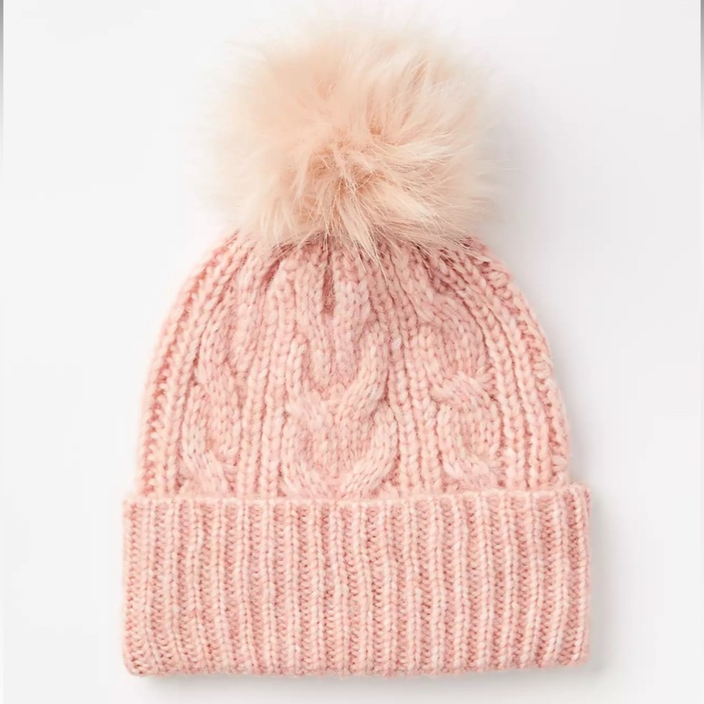 NWT blush pink cable pom pom beanie ⛄️